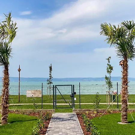 Myflat Sunset Beach77 Premium Apartment Siofok Exterior photo